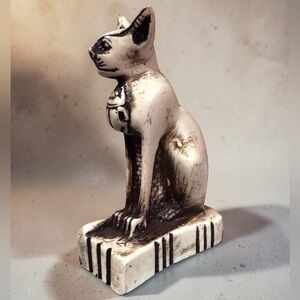 BASTET Ancient Egyptian Cat Goddess of Divine Protection Stone Sculpture.
